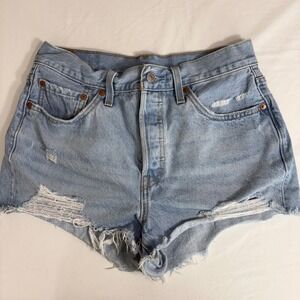 Levis‎ 501 Denim Shorts Women's Size 28 Button Fly Light Wash Distressed